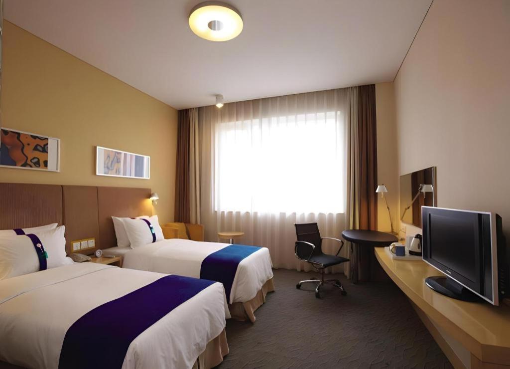 Holiday Inn Express Zhangye By Ihg Екстер'єр фото